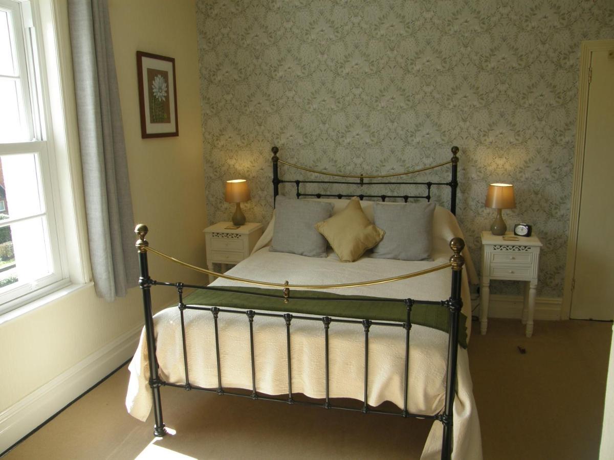 The Old Vicarage Hotel Llangurig Kültér fotó